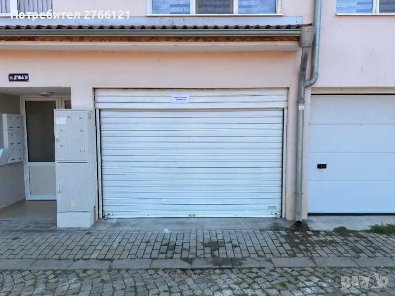 Дава се под наем Гараж / Паркомясто в Габрово, Център - 22 кв.м за 76.5 € - Снимка #1