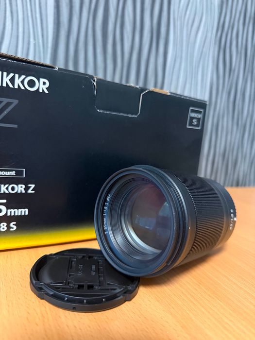 Nikkor 85mm 1.8s