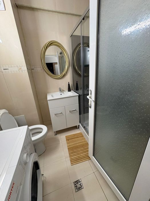 Închiriez apartament str Griviței