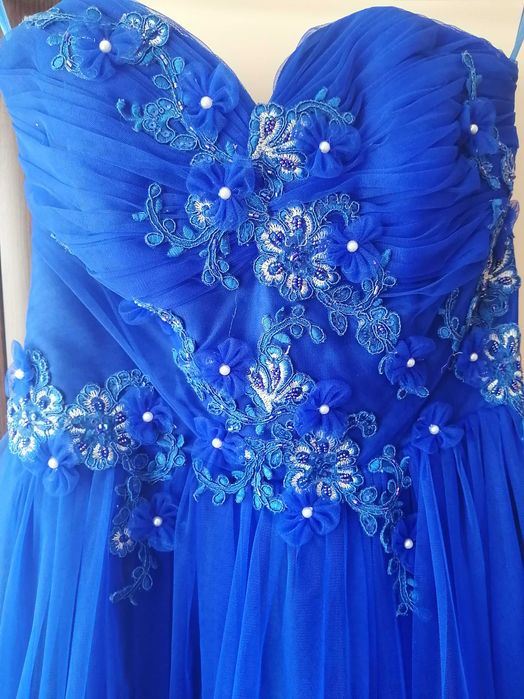 Vând rochie de ocazie Sadrini Style, mărimea 48.