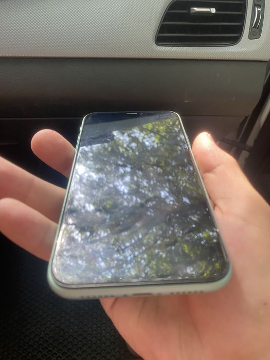 iphone 11 64GB      торг