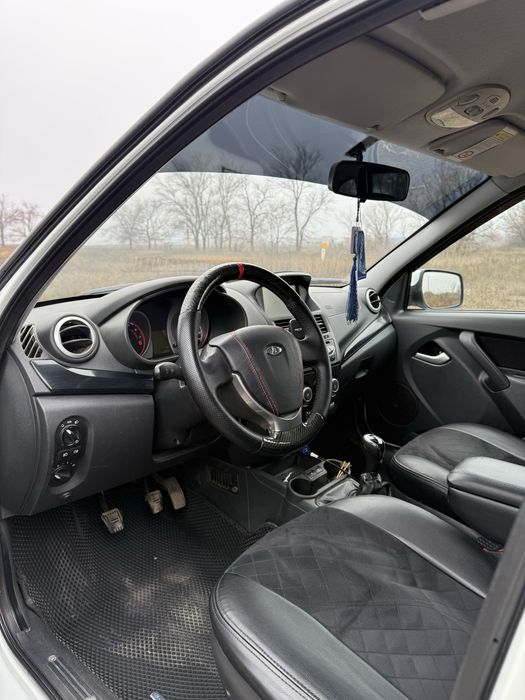 Продам Lada Kalina в отличном состоянии