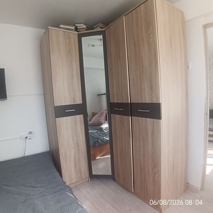 Продаётся шкаф и угловой