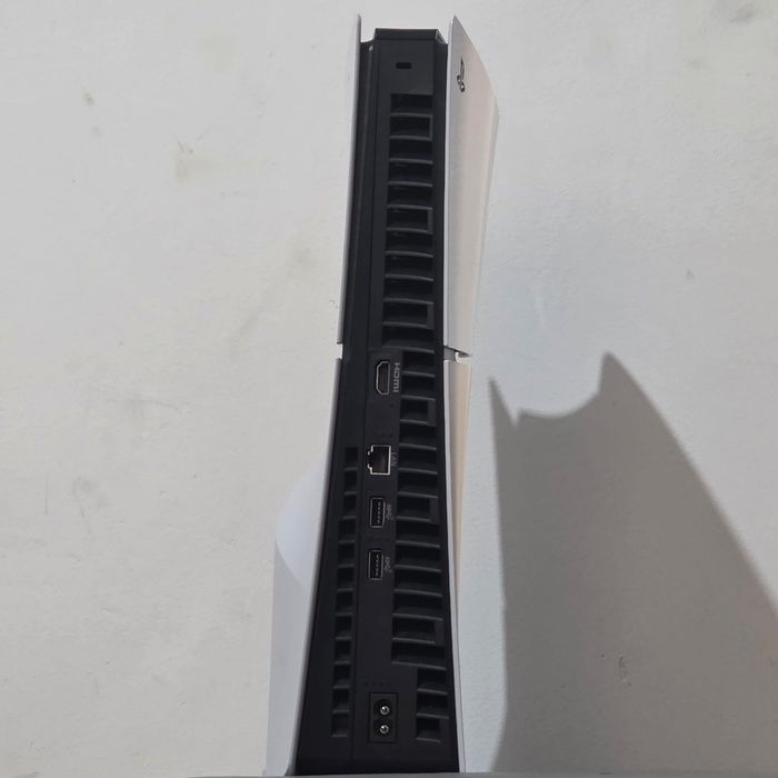 Play station 5 (PS5) . Garantie pana în iulie  2028