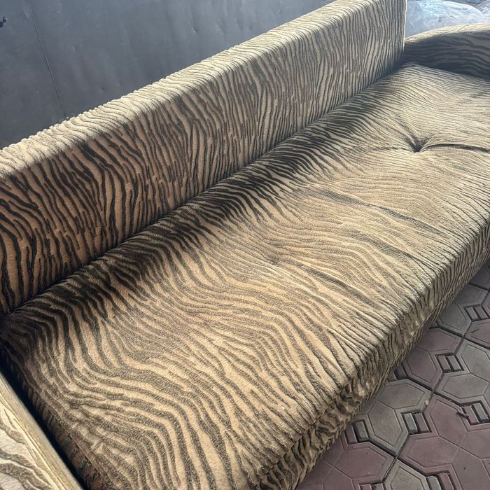 Мягкая мебель для зала