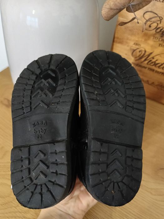 Ghetuțe piele negre Zara măr.22