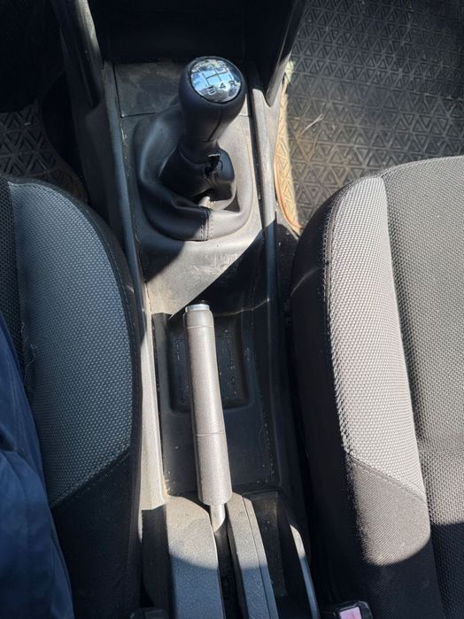 На части Peugeot 207 1.4i 70kw 95кс / Пежо 207 2009г