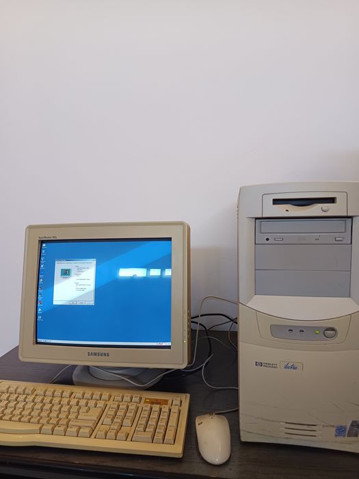 Old PC HP Vectra Pentium 3