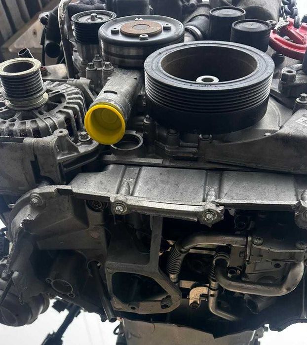 Piese Motor Mercedes OM275 V12