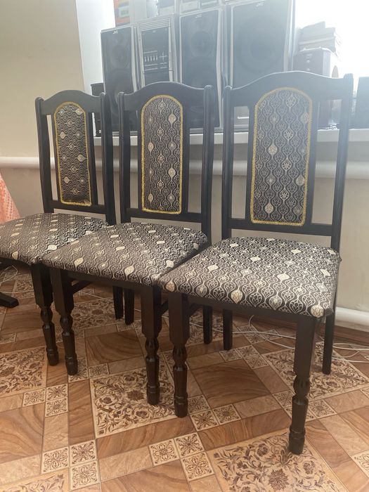 Продам стол со стульями