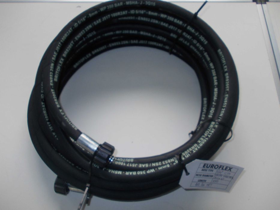 Furtun hidraulic DN8 presiune 350 bar 2 randuri sarma spalatorii