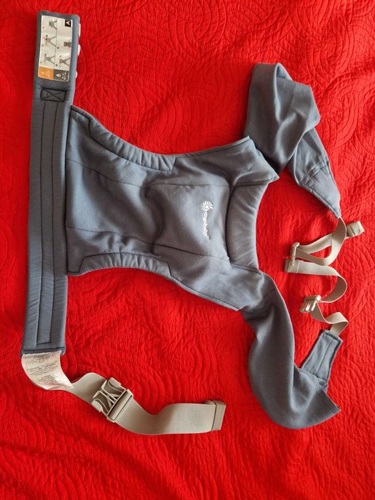 Ergobaby embrace раница за новородено