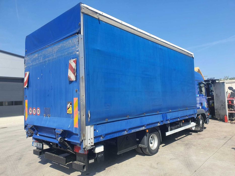 Vand Camion  7.49 T
