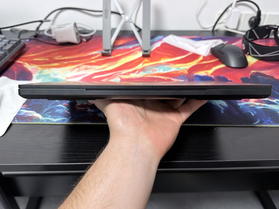 Продам свой ноутбук Razer blade 14 4070/8gb 32gb/1tb очень сильный !