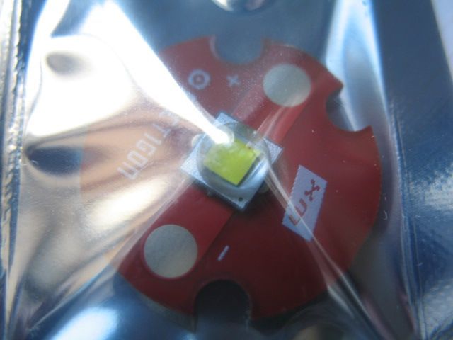 Emitter LED XP-L HI , XM-L2 , XP-G2, NICHIA , SST20,SST40 baza cupru