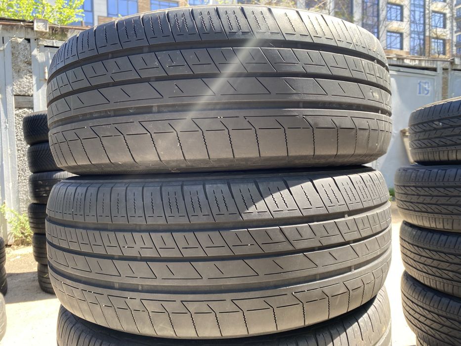 Шины 225/60/17 пара бу TOYO