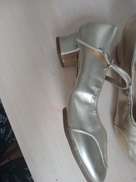 Туфли для танцев