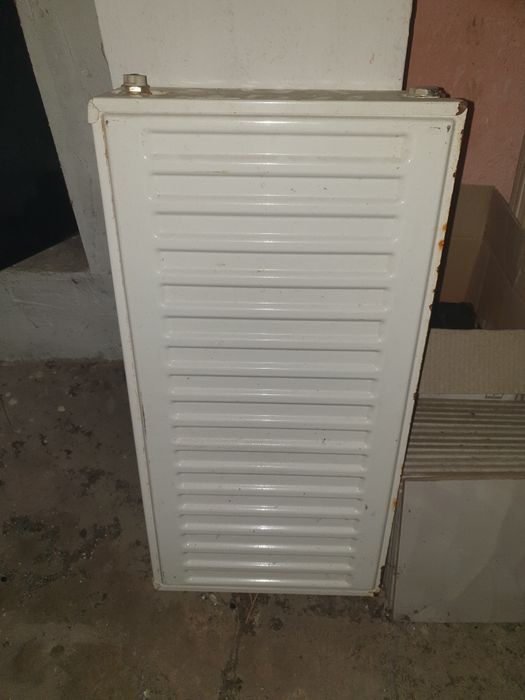 Радиатор за парно, водна риза, отоплителна система.