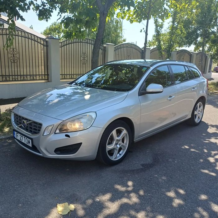 Volvo V60 Primul proprietar in România TVA deductibil