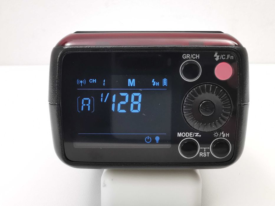 Преносима светкавица Godox AD200