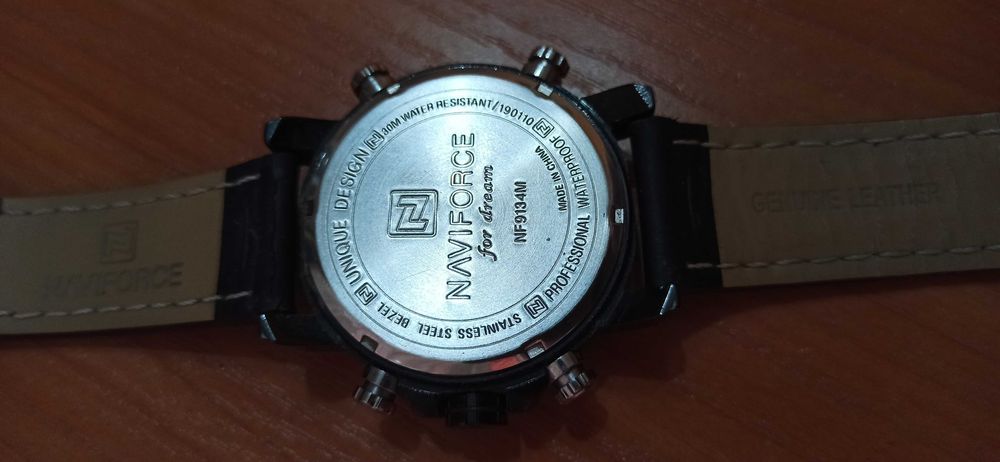 часовници FT-25 лв; Naviforce-25 лв и часовник Тomi-15 лв.