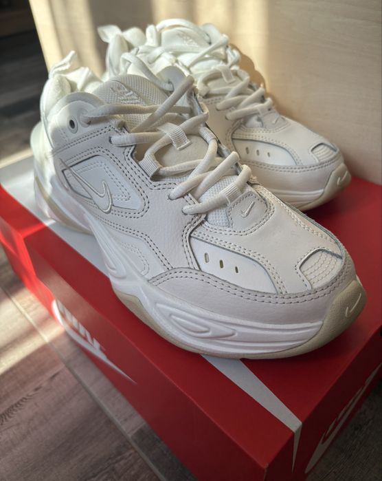 Дамски маратонки NIKE M2K TEKNO W