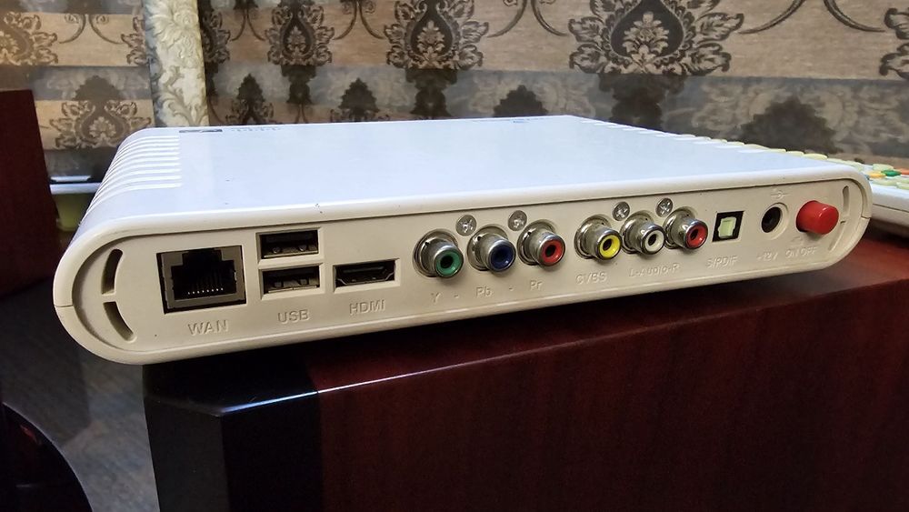 IPTV uztelecom айпитиви от узтелеком срочно сотилади идеал холатда