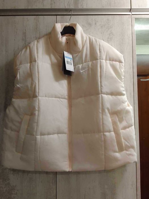 Дамски оригинален елек NIKE