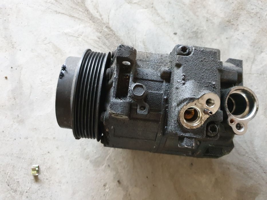 Компресор климатик Мерцедес C220/E220 w212 w204