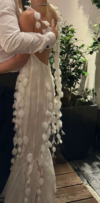 Rochie de mireasa + voal potrivita pt marimile XS si S