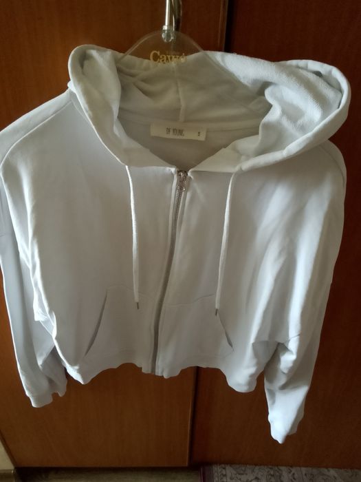 . Кофты худиИ. Юбки тёплые