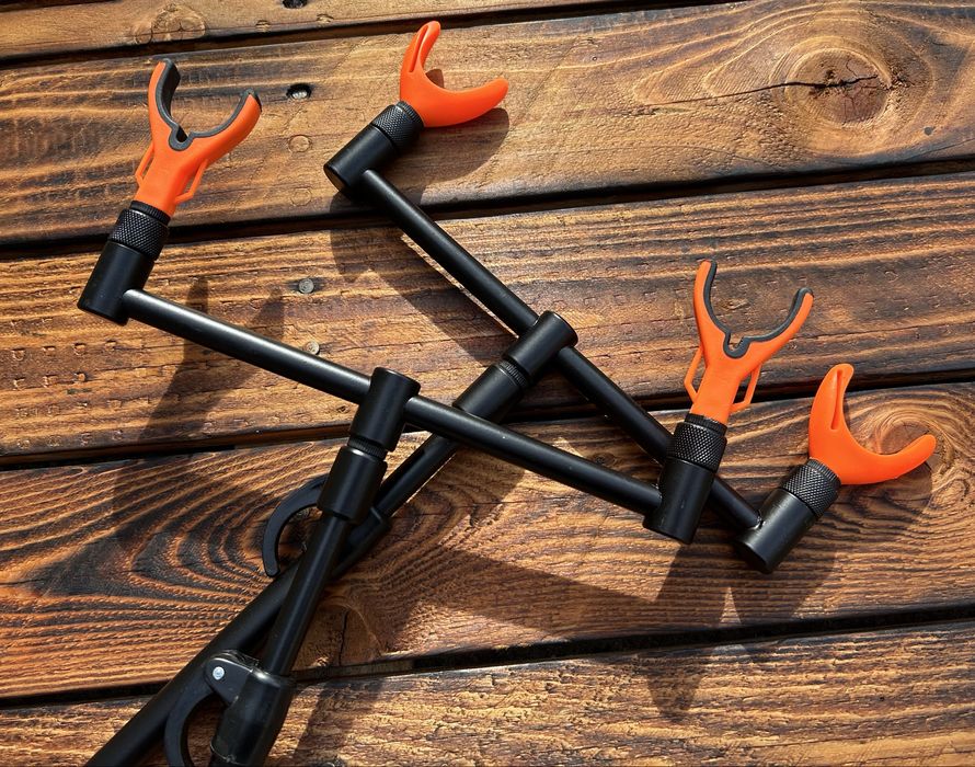 Комплект от 2 броя двойни бъзбарове с колчета и лалета