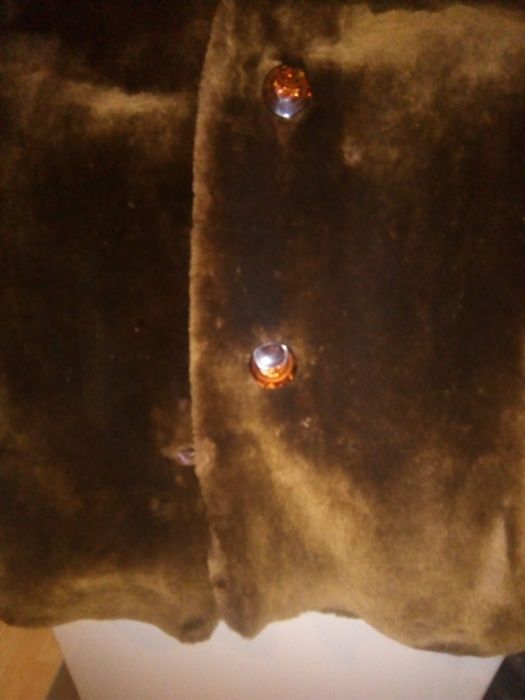 Haină maro de dama, din blana naturala oaie