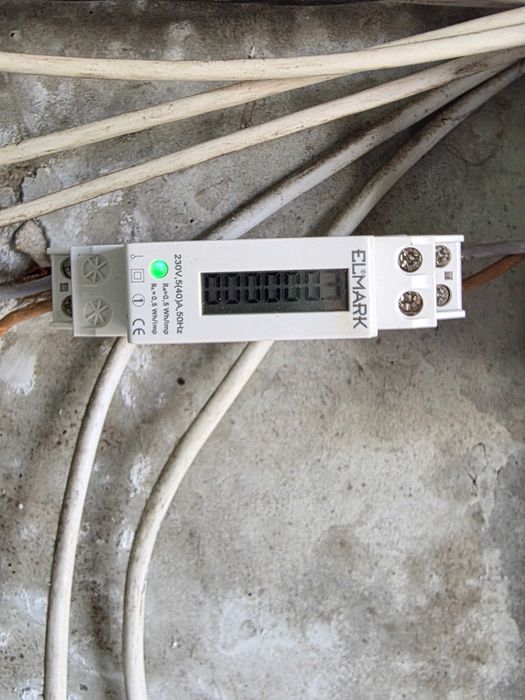 Дава се под наем Гараж / Паркомясто в Лясковец - 21 кв.м за 45.9 € - Снимка #3