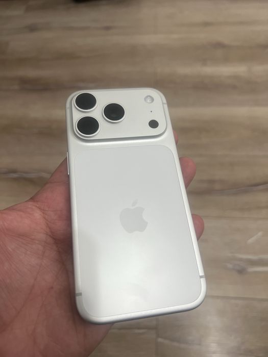 iPhone 17 pro de Piese