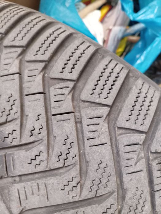 Джанти с гуми 5х114.3