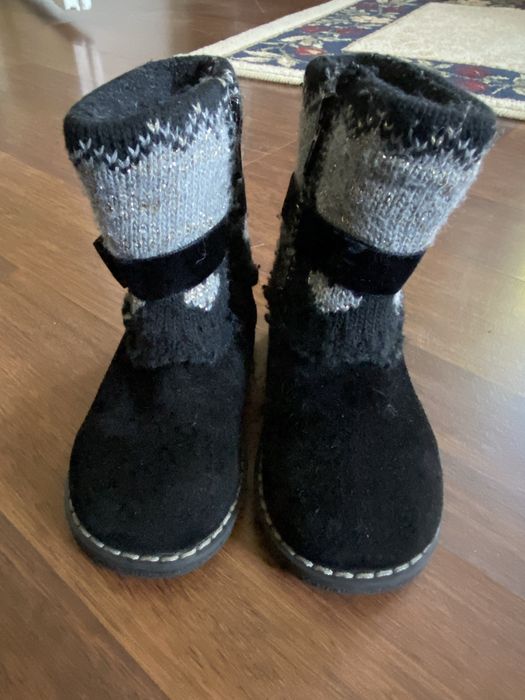 Ghete piele intoarsa fetite negre 22