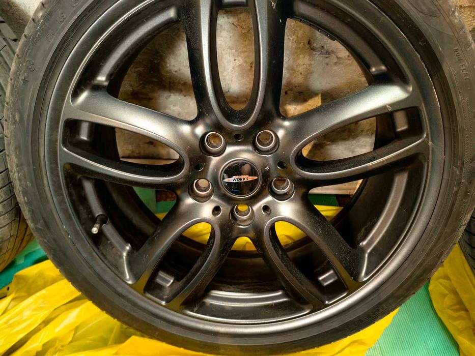 Джанти с гуми Mini Cooper 225/40/19