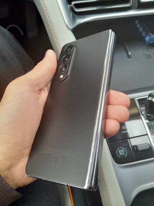 Z fold 4 срочно пр