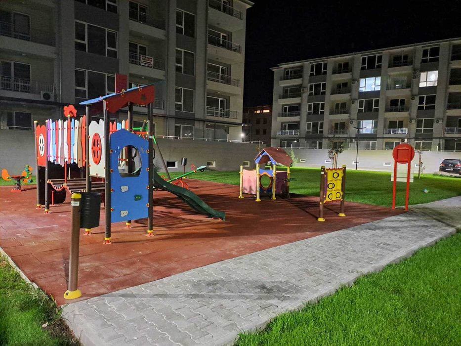 От собственик Нов 116 кв.м. тристаен апартамент с гараж