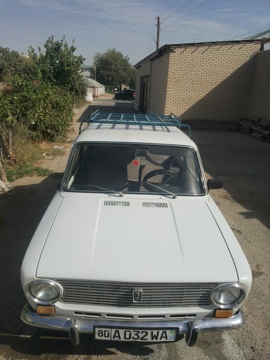 Jiguli 2101 yili-1974 narxini kelishamiz...