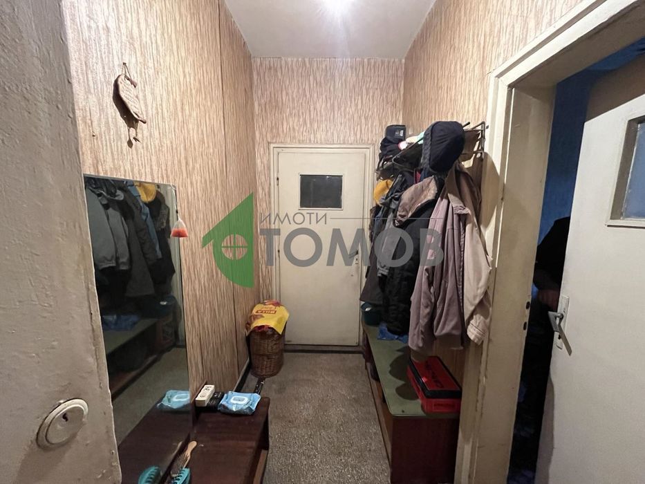 Продава се Двустаен апартамент в Шумен, Център - 75 кв.м за 1360 €/кв.м - Снимка #6