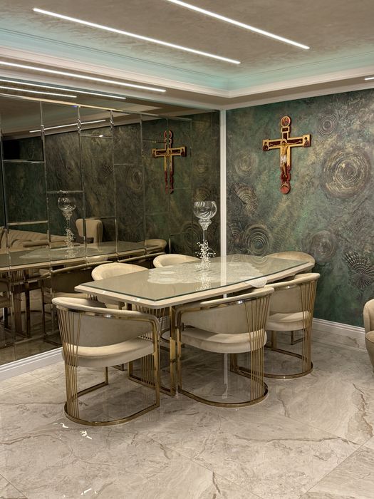 Set mobilier living: masa+scaune+canapea+fotolii rotative