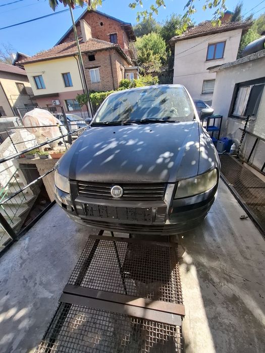 Fiat Stilo 1.9 Jtd 115 к.с. На Части