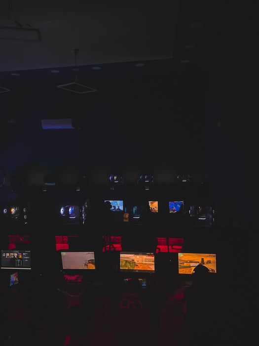 Продам действующий компьютерный клуб