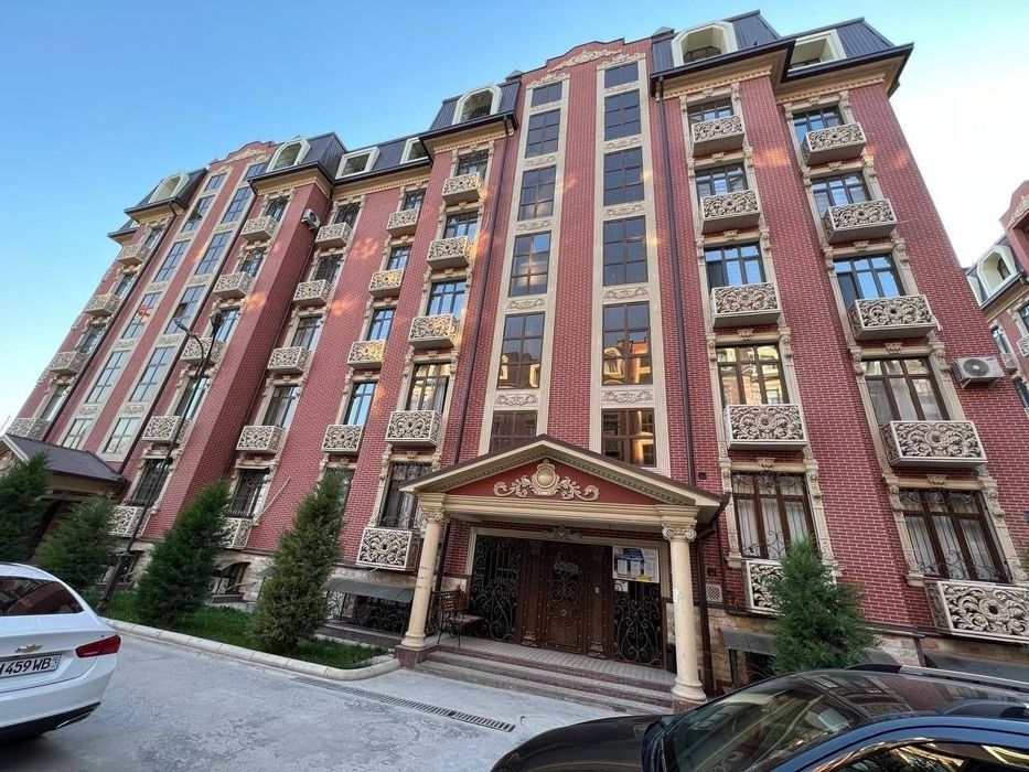 Укомплектованая квартира 3 комнаты 82м² цокольный этаж Мирабадский р-н