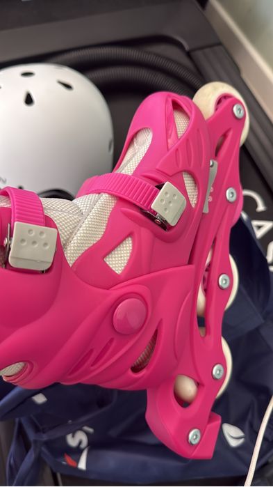 Продаются ролики с полным наборами