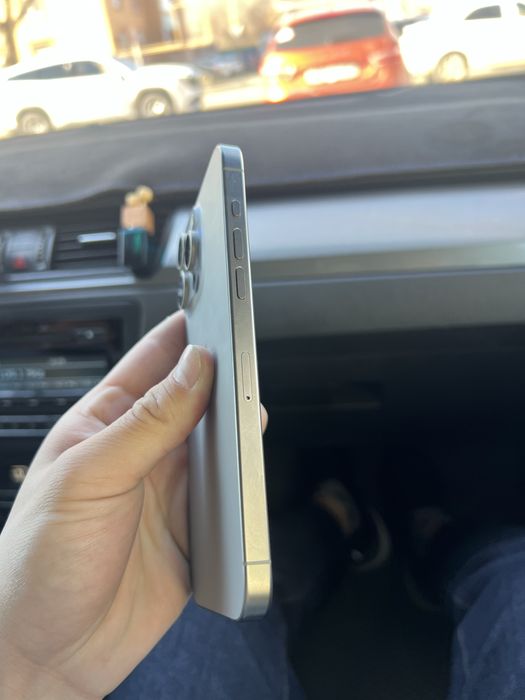 Продам iPhone 15 Pro Max 256gb