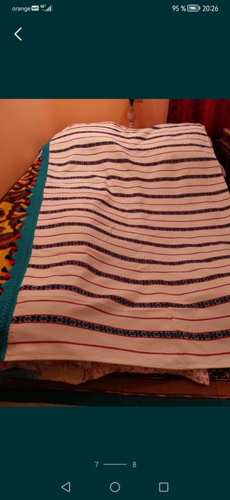 Paturi cuverturi+o fata de masa artizanala.