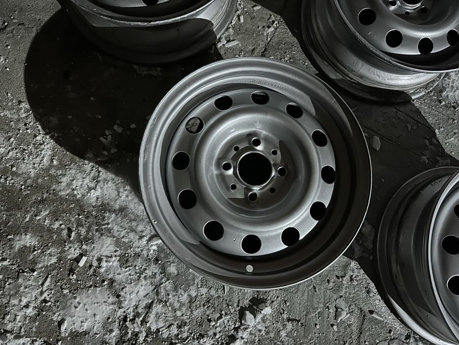 R14 штампованные диски